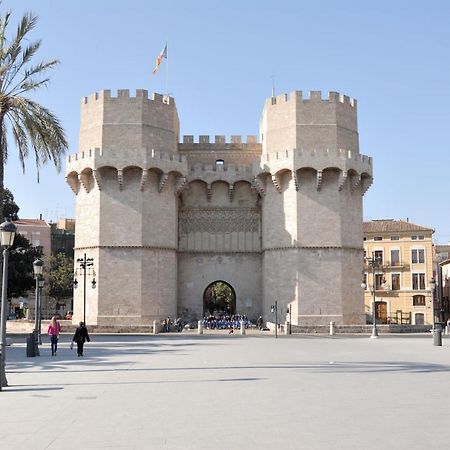 فالنسيا Travel Habitat Ave Sorolla Suites المظهر الخارجي الصورة
