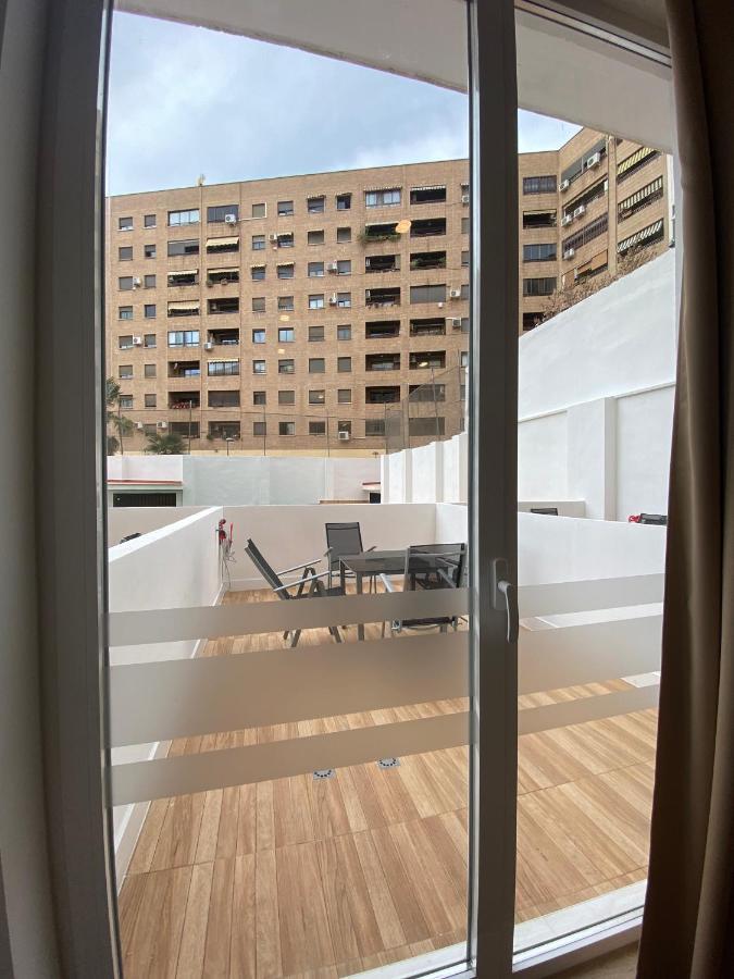 فالنسيا Travel Habitat Ave Sorolla Suites المظهر الخارجي الصورة