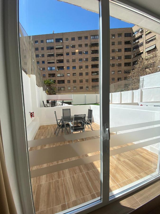 فالنسيا Travel Habitat Ave Sorolla Suites المظهر الخارجي الصورة